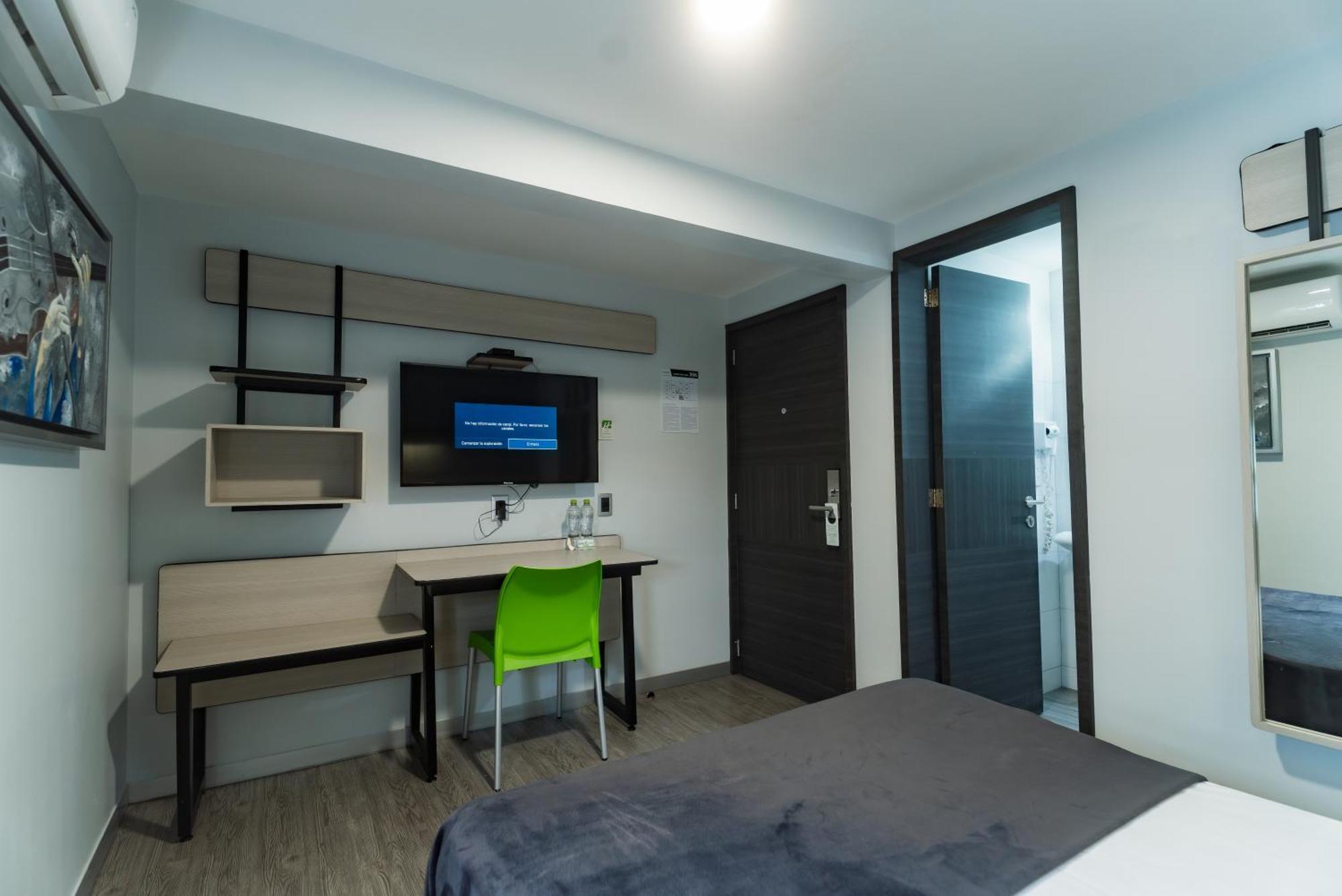 Hotel Lemon Green -Zona Expo Frente Al Centro De Convenciones Γκουανταλαχάρα Εξωτερικό φωτογραφία