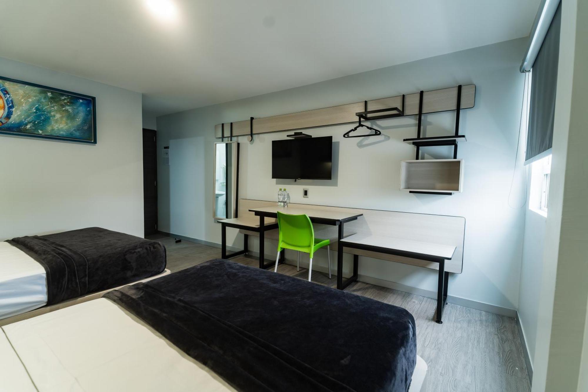 Hotel Lemon Green -Zona Expo Frente Al Centro De Convenciones Γκουανταλαχάρα Εξωτερικό φωτογραφία