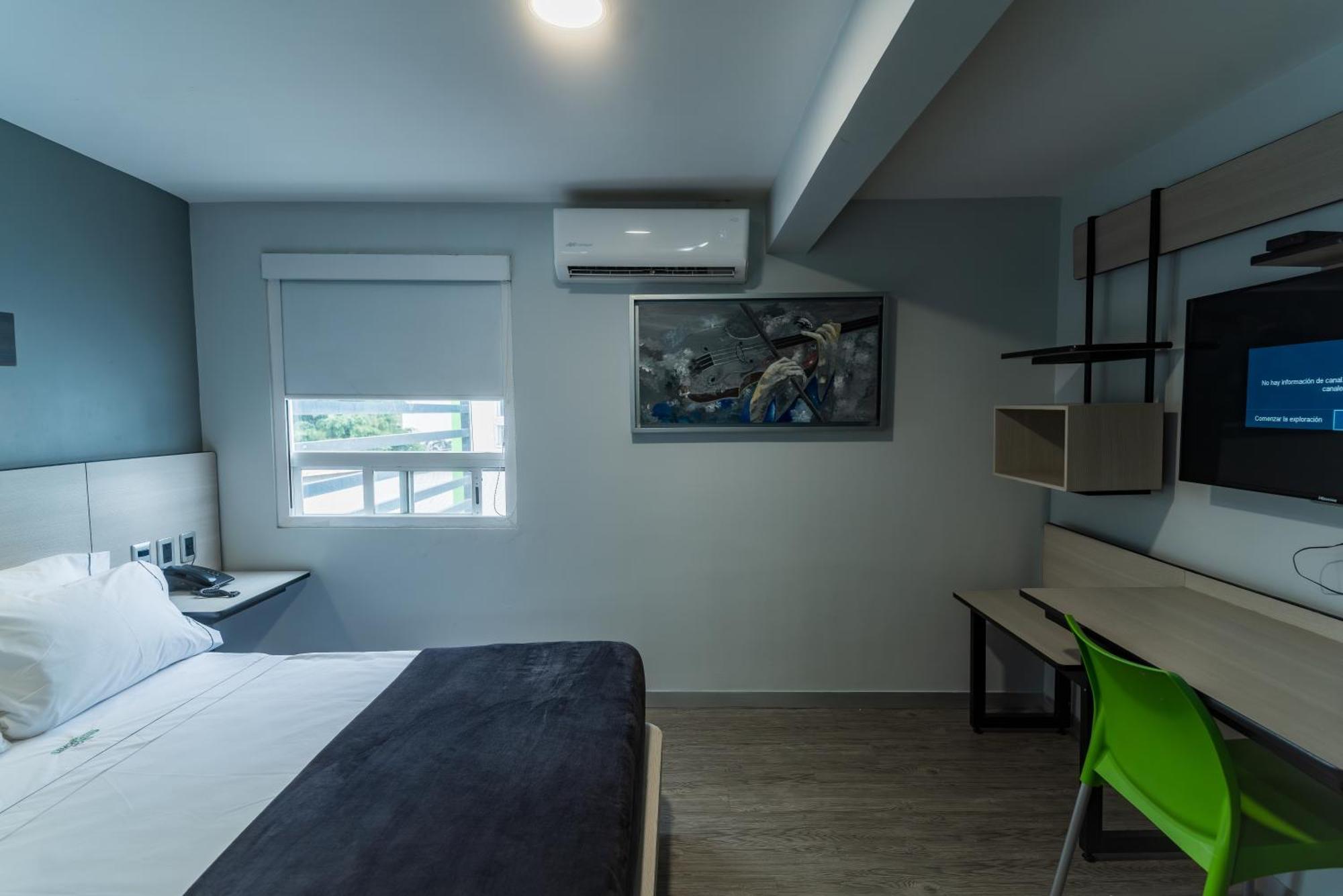 Hotel Lemon Green -Zona Expo Frente Al Centro De Convenciones Γκουανταλαχάρα Εξωτερικό φωτογραφία