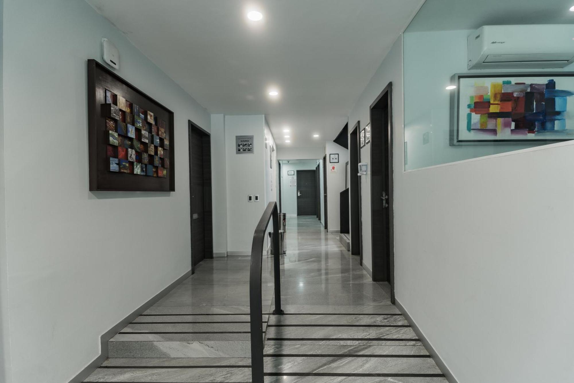 Hotel Lemon Green -Zona Expo Frente Al Centro De Convenciones Γκουανταλαχάρα Εξωτερικό φωτογραφία